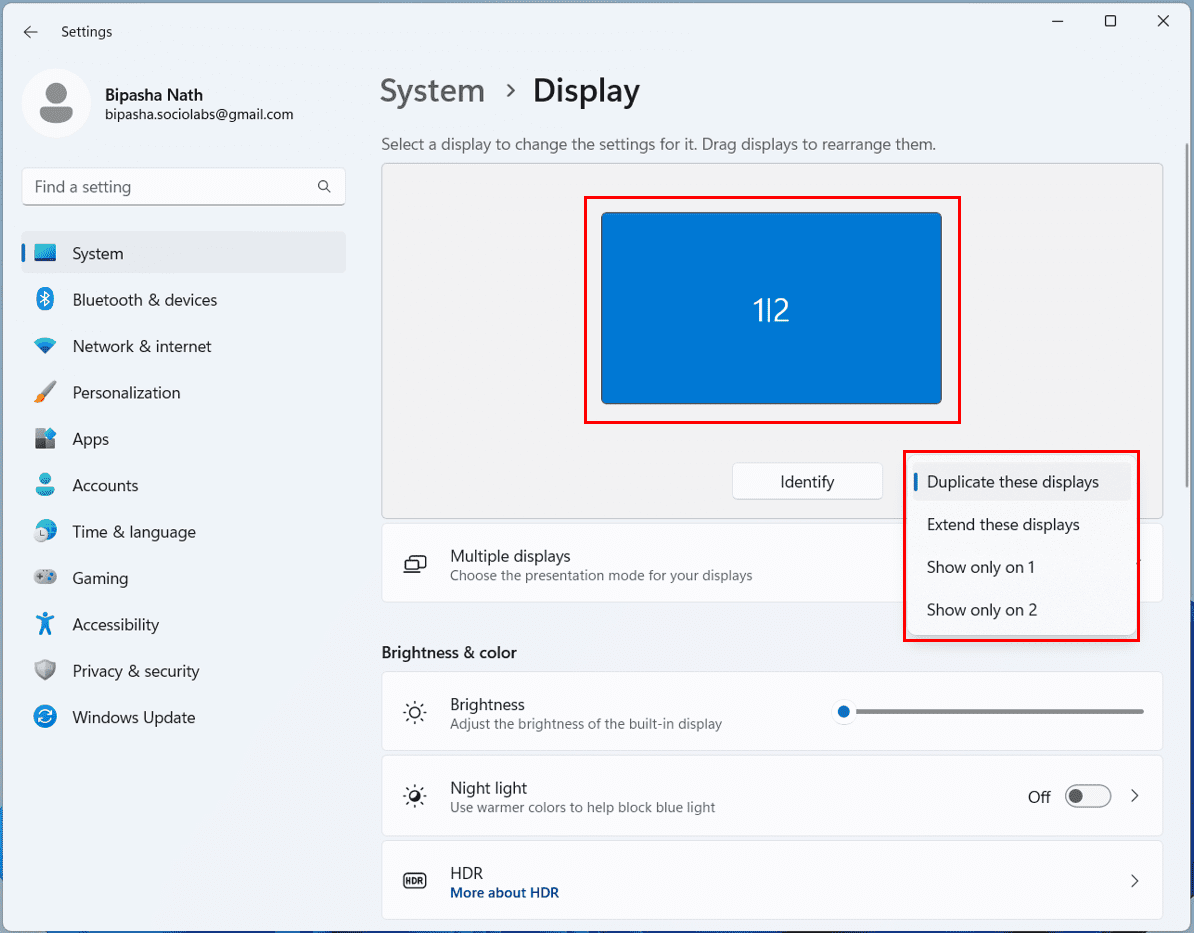 Duplicate these displays option