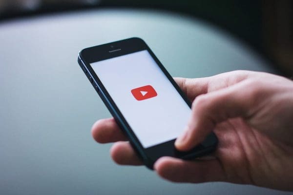 How to Play YouTube Videos in the Background on Android