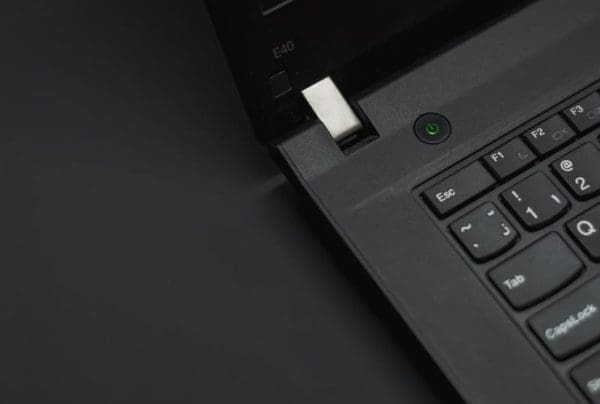 Meaning of Blinking Windows 10 Power Button