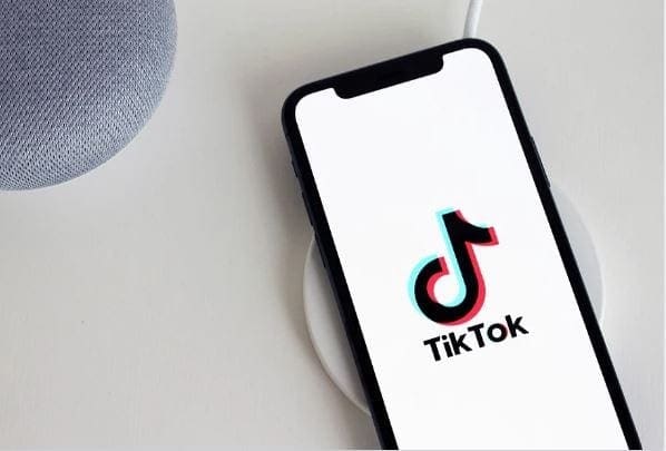 Create a Slideshow With TikTok