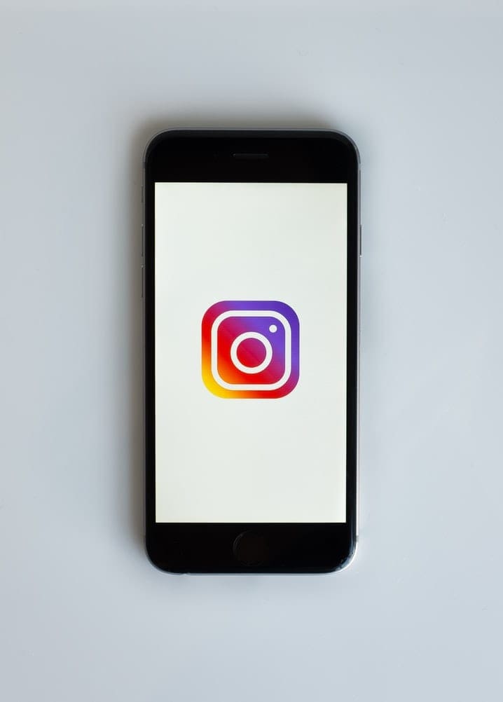 How to Group Chat With Multiple Instagram Users - Technipages