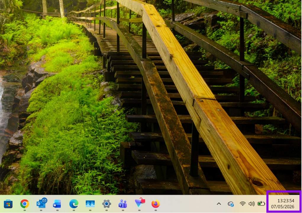 How to Enable Seconds on The Windows Taskbar Clock 6